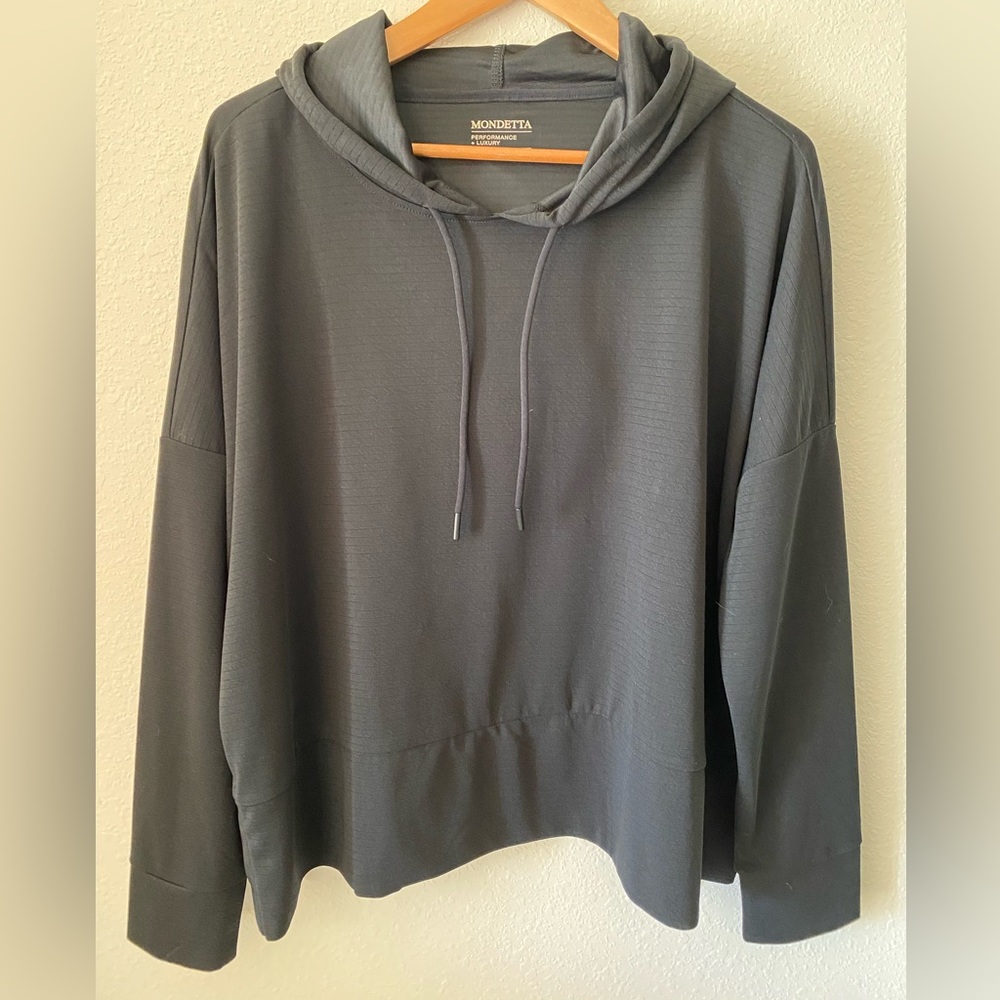 Black pullover hoodie. BRAND NEW